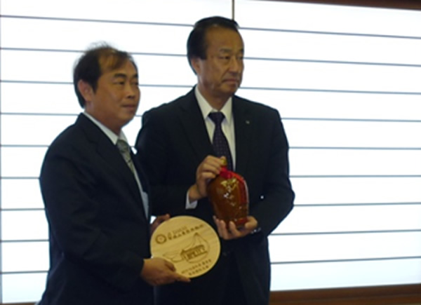10月21日　台湾、高尾市旗山東區ロータリークラブ御一行様来訪　市長表敬訪問