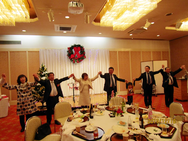 12月18日　クリスマス例会