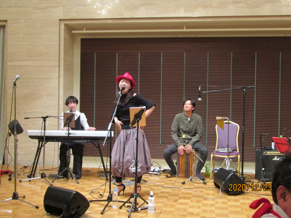 12月23日　第1898回例会　クリスマス例会
