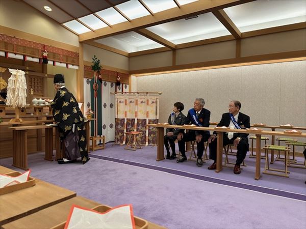 1月10日（水）　第2014回例会　新年例会：新春祈願祭
