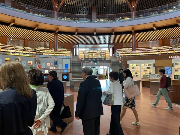 4月17日（水）第2025回例会　施設訪問例会「石川県立図書館」（金沢市小立野）